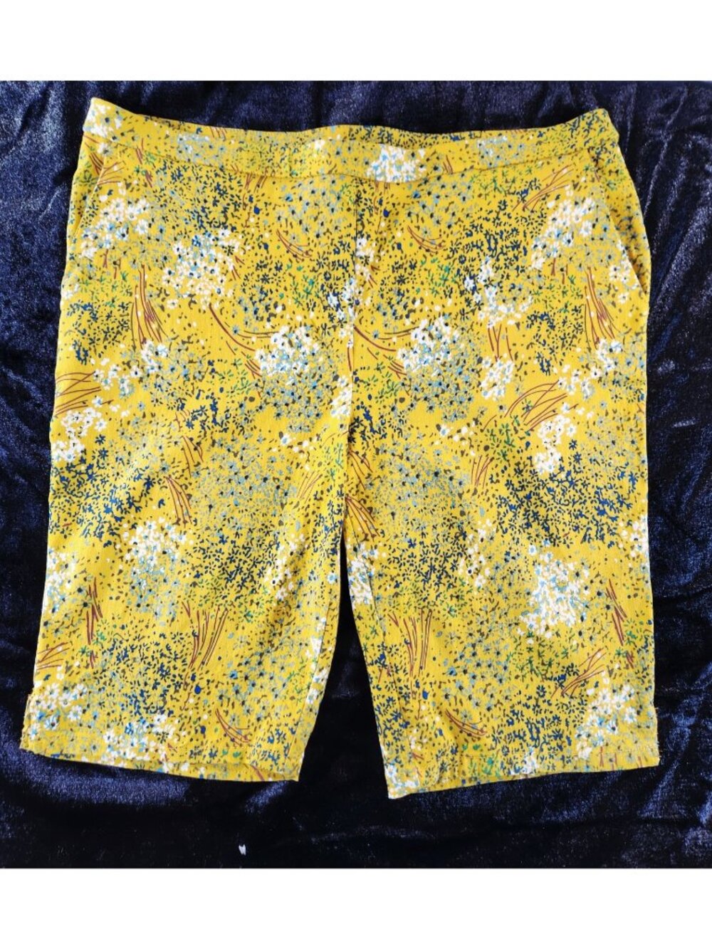 Jules and Leopold Women's Pull On Slit Pockets Bermuda Shorts-Yellow Multi-SZ XL